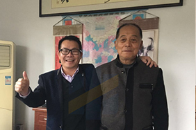 中鑄全自動(dòng)水平造型機(jī)性?xún)r(jià)比高